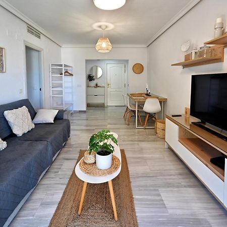 Love Rent4 Malaga Alamar 토레몰리노스 외부 사진