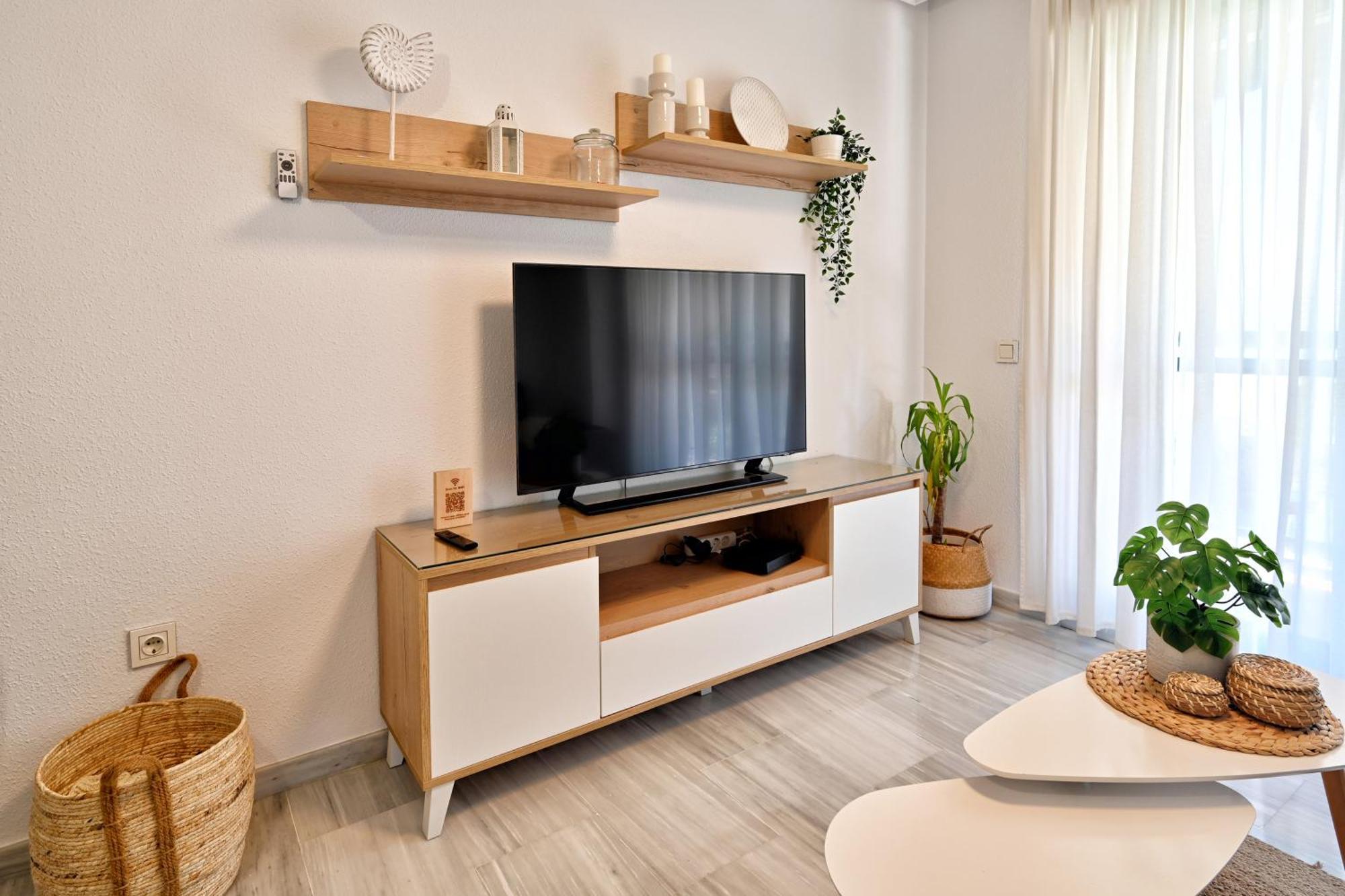 Love Rent4 Malaga Alamar 토레몰리노스 외부 사진